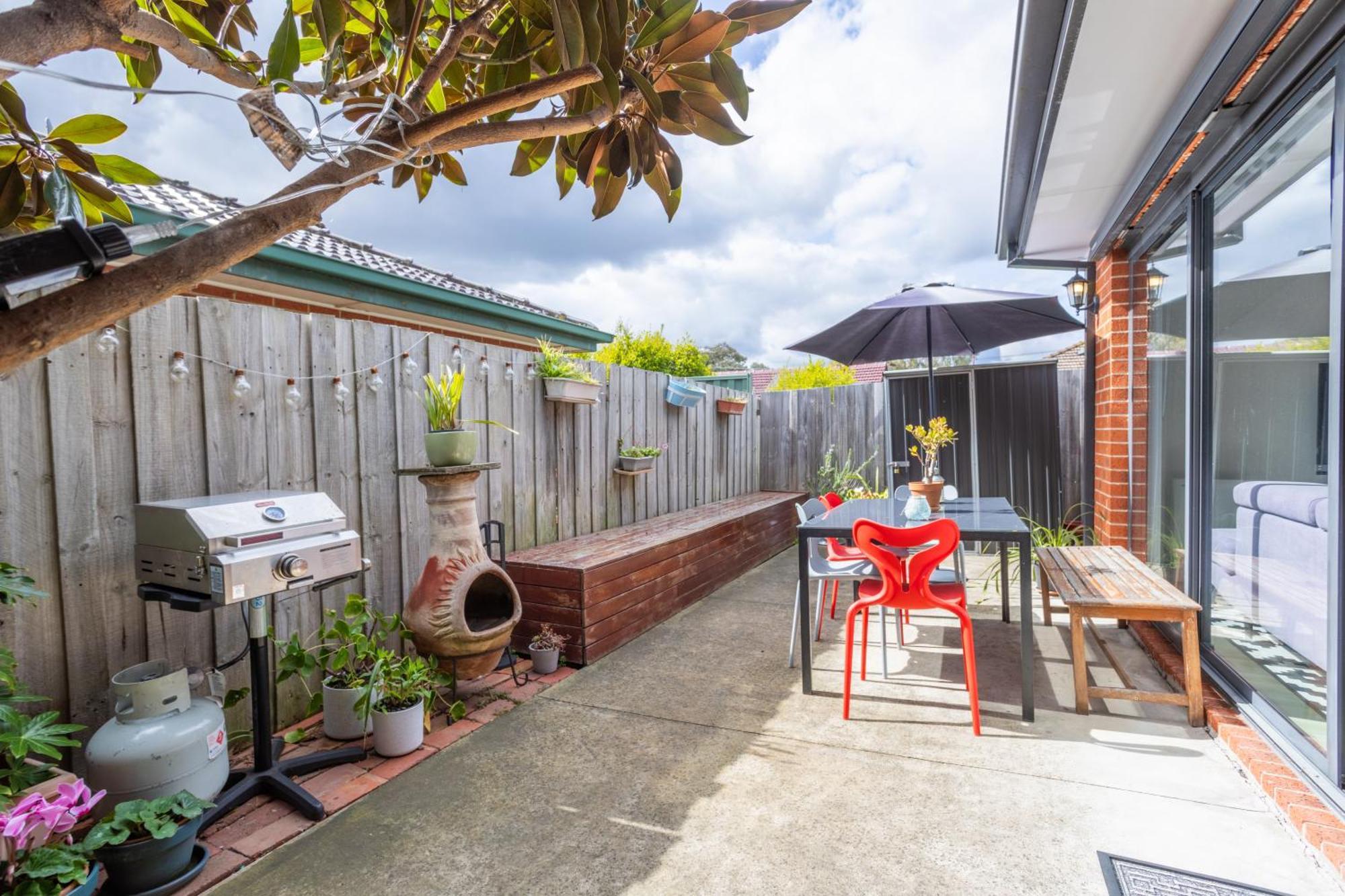 Boulder House Villa - Melbourne — Photos 1